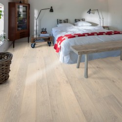 Паркетная доска Kahrs Новая классика Дуб Блонд Nouveau Blonde 151N8AEKP1KW240 Lively 2420×187×15