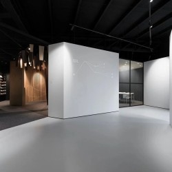 Плинтус алюминиевый теневой Laconistiq Regular Черный 31-11-300 3000×45×15