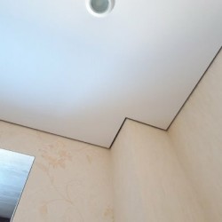 Профиль теневой алюминиевый Modern Decor анодированный черный 2000×38,8×48,7