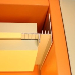 Профиль теневой алюминиевый Modern Decor анодированный золото 2000×38,8×48,7