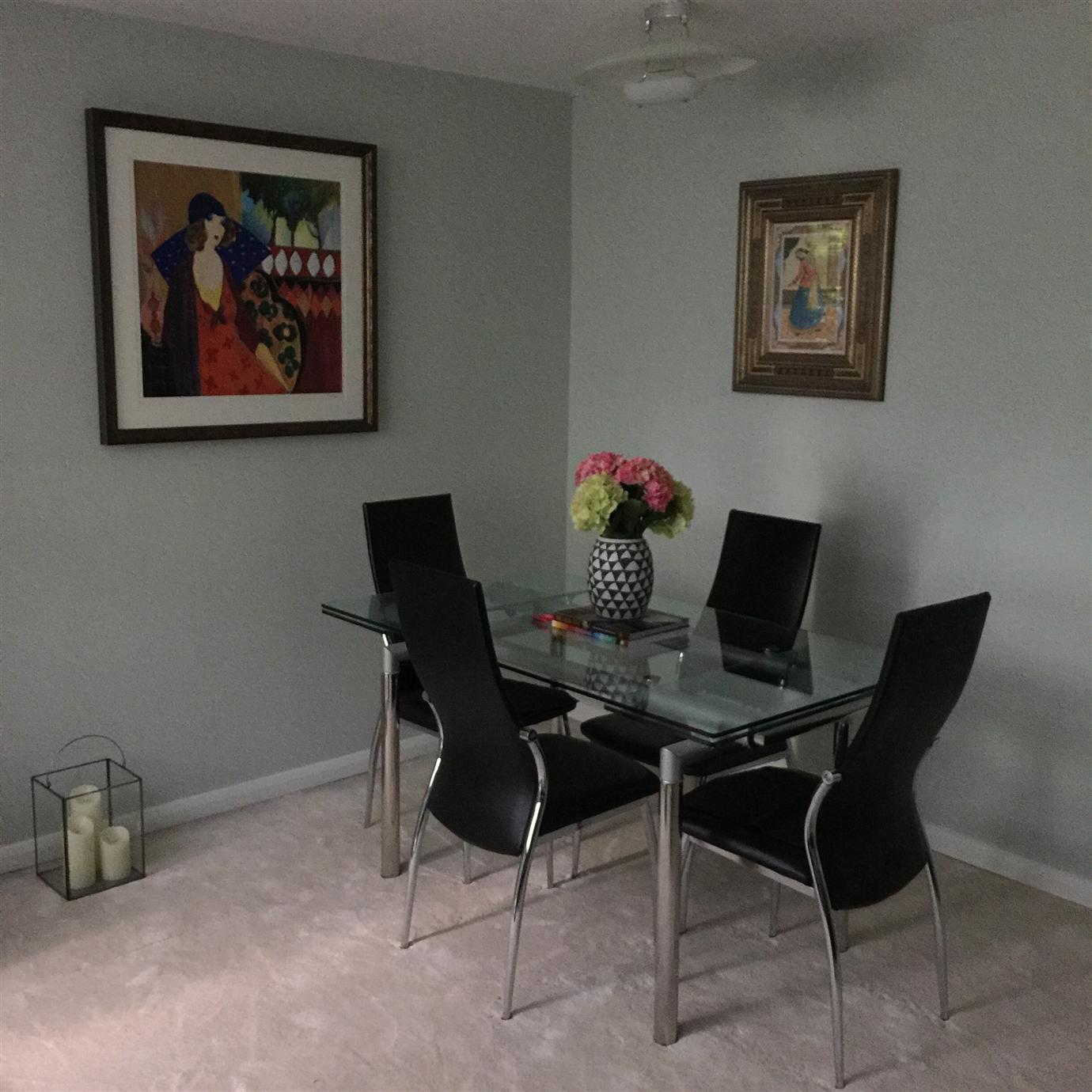 Краска Farrow & Ball цвет Pale Powder 204 купить в интернетмагазине