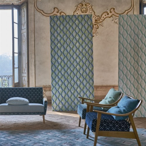 Обои Designers Guild Mandora Jourdain PDG1054/07 Обои Designers Guild Mandora Jourdain PDG1054/07