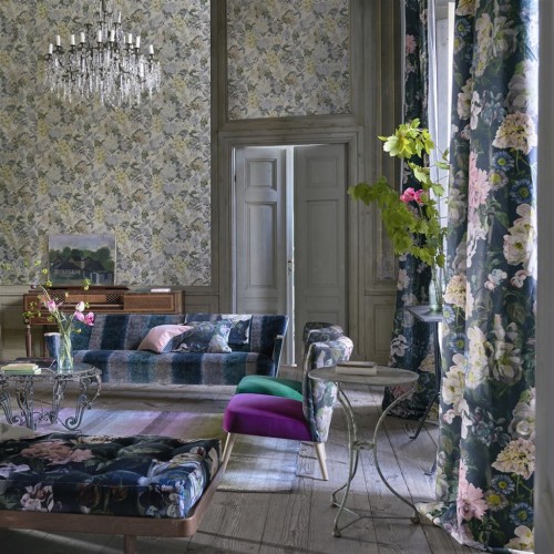 Обои Designers Guild Tulipa Stellata Delft Flower Pewter PDG1033/05 Обои Designers Guild Tulipa Stellata Delft Flower Pewter PDG1033/05