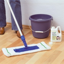 Концентрат для очистки и ухода за полами под маслом Osmo Wisch-Fix 8016 1 л