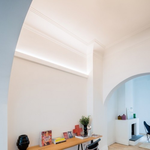 Потолочный плинтус под покраску Orac Decor Modern L3 C381 с подсветкой 2000×50×95
