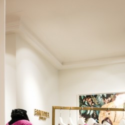 Потолочный плинтус под покраску Orac Decor Orac Luxxus C990 2000×159×216