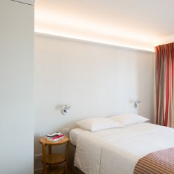 Потолочный плинтус под покраску Orac Decor Orac Axxent CX126 2000×87×87