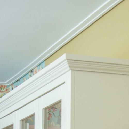 Потолочный плинтус под покраску Orac Decor Axxent CX161 2000×69×13