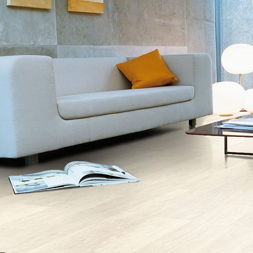 Беленый дуб ламинат в интерьере квартиры