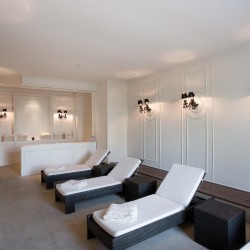 Гибкий молдинг под покраску Orac Decor Select P8030F 2000×41×17