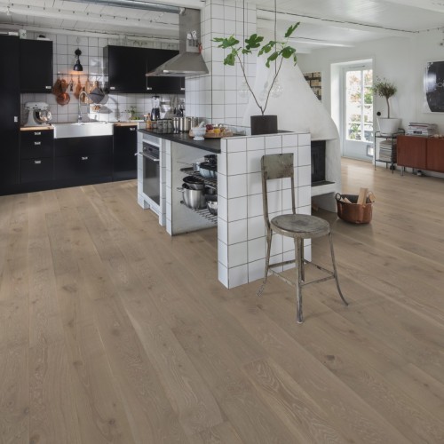 Паркетная доска Kahrs Новая классика Дуб Серый Nouveau Gray 151NAYEKD1KW240 Lively 2420×187×15 Паркетная доска Kahrs Новая классика Дуб Серый Nouveau Gray 151NAYEKD1KW240 Lively 2420×187×15