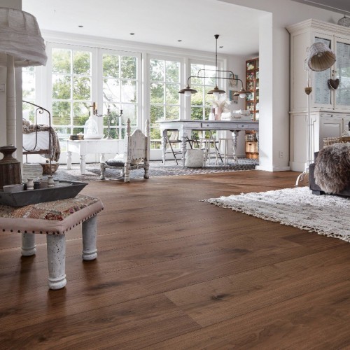 Паркетная доска Meister HD 400 Lindura Орех Американский лайвли 8523 2200×270×11 Паркетная доска Meister HD 400 Lindura Орех Американский лайвли 8523 2200×270×11