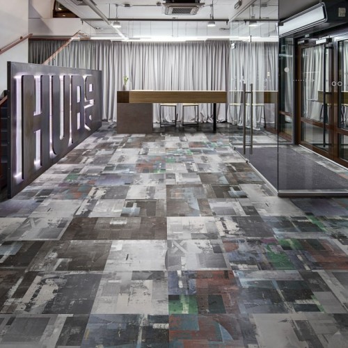 Кварцвиниловая плитка Tarkett Art Vinyl клеевая Lounge Digi Edition Paul DJ 457,2×457,2×3 Кварцвиниловая плитка Tarkett Art Vinyl клеевая Lounge Digi Edition Paul DJ 457,2×457,2×3