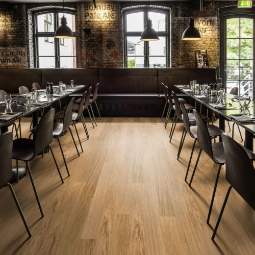 Паркетная доска Kahrs Life Дуб Pure Oak LTCLRW3003-150 Calm 1810×150×7 Паркетная доска Kahrs Life Дуб Pure Oak LTCLRW3003-150 Calm 1810×150×7