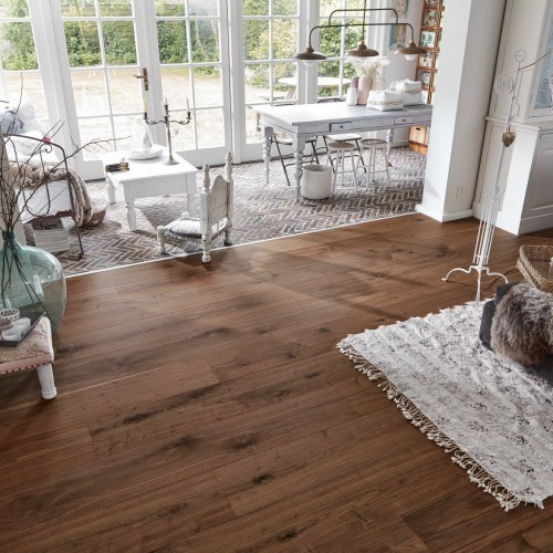 Паркетная доска Meister HD 400 Lindura Орех Американский лайвли 8523 2200×270×11 Паркетная доска Meister HD 400 Lindura Орех Американский лайвли 8523 2200×270×11