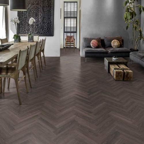 Кварцвиниловый SPC ламинат Kahrs Luxury Tiles Herringbone 5 mm Tongass CHW 120 венгерская елка 720×120×5 Кварцвиниловый SPC ламинат Kahrs Luxury Tiles Herringbone 5 mm Tongass CHW 120 венгерская елка 720×120×5