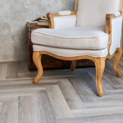 Кварцвиниловый SPC ламинат Vinilam Parquet Herringbone Паркет Эрмитаж IS11122 венгерская елка 720×120×6,5