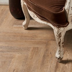 Кварцвиниловый SPC ламинат Vinilam Parquet Herringbone Паркет Северный IS11133 венгерская елка 720×120×6,5