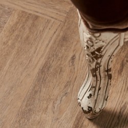 Кварцвиниловый SPC ламинат Vinilam Parquet Herringbone Паркет Северный IS11133 венгерская елка 720×120×6,5