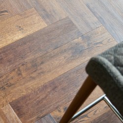 Кварцвиниловый SPC ламинат Vinilam Parquet Herringbone Паркет Парижский IS11155 венгерская елка 720×120×6,5