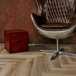 Кварцвиниловый SPC ламинат Vinilam Parquet Herringbone Паркет Классический IS11166 венгерская елка 720×120×6,5