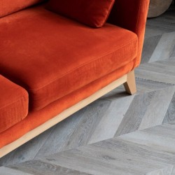 Кварцвиниловый SPC ламинат Vinilam Parquet Chevron Шеврон Легран RI444515CL4 французская елка 1293×305×8,5