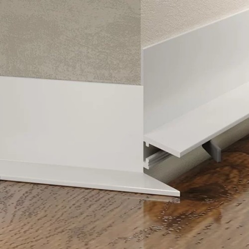 Микроплинтус алюминиевый Laconistiq MICRO L Max Белый RAL 9016 18-22-245 матовый 2450×35,8×16,2 Микроплинтус алюминиевый Laconistiq MICRO L Max Белый RAL 9016 18-22-245 матовый 2450×35,8×16,2