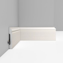 Плинтус Decomaster D005-16 2400×79×13