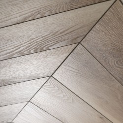 Кварцвиниловая плитка Aquafloor клеевая Parquet Chevron Glue AF2551PGCh французская елка 553,7×130,5×2,5
