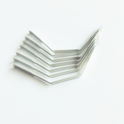 Микроплинтус алюминиевый Modern Decor RAL 9005 Черный 84-89-55 2500×16×6 Микроплинтус алюминиевый Modern Decor RAL 9005 Черный 84-89-55 2500×16×6