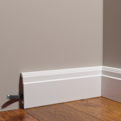 Плинтус под покраску Decor-Dizayn Грани DD102 2000×102×23,4