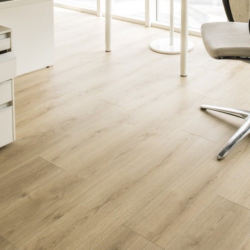 Ламинат Kaindl Natural Touch Стандартная доска Дуб Классик К4420 RI 1383×193×8 Ламинат Kaindl Natural Touch Стандартная доска Дуб Классик К4420 RI 1383×193×8