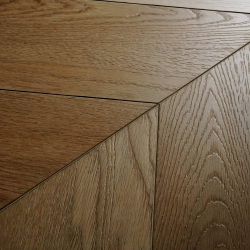 Кварцвиниловая плитка Damy Floor клеевая Chevron LVT Тюильри DF03-Ch-LVT французская елка 600×127×2,5