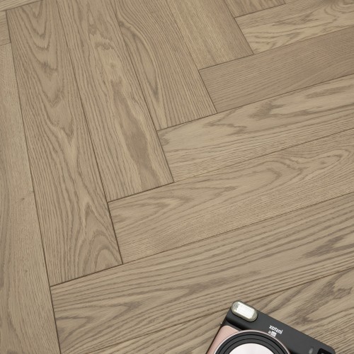 Паркетная доска Karelia Herringbone Дуб Seppia HB 1019ABHB8SEPP111 Natur венгерская елка 600×100×14 Паркетная доска Karelia Herringbone Дуб Seppia HB 1019ABHB8SEPP111 Natur венгерская елка 600×100×14