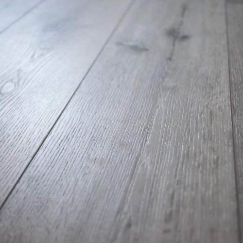 Кварцвиниловая плитка Damy Floor клеевая Family LVT Дуб Состаренный Серый T7020-5D-LVT 1227×187×2,5