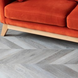 Кварцвиниловая плитка Vinilam клеевая Parquet Chevron Glue Шеврон Легран RI444515CL4 французская елка 690×115×2,5