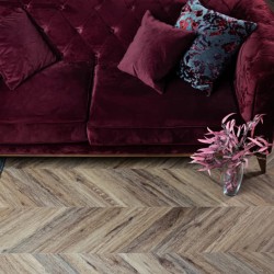 Кварцвиниловая плитка Vinilam клеевая Parquet Chevron Glue Шеврон Лувр I107516 французская елка 690×115×2,5
