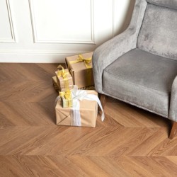 Кварцвиниловая плитка Vinilam клеевая Parquet Chevron Glue Шеврон Плезир I1651102 французская елка 690×115×2,5