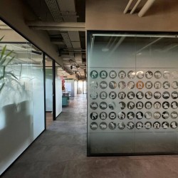 Кварцвиниловый SPC ламинат Vinilam Ceramo Stone Сланцевый Камень 61605 940×470×8