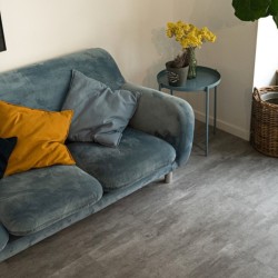 Кварцвиниловый SPC ламинат Vinilam Ceramo Stone Цемент Светлый 71614 940×470×8