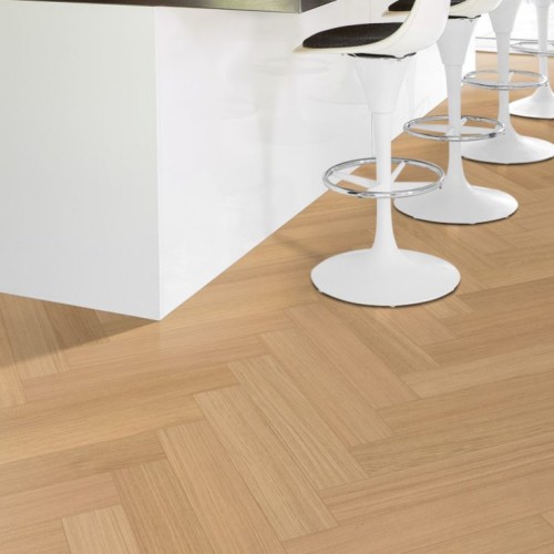Паркетная доска Kahrs Life Authentic Herringbone Oak Chamomille Right LTCLRW5001R-121 Calm венгерская елка 593×121×10