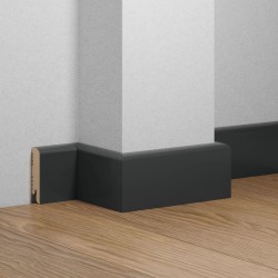 Плинтус МДФ крашеный Ликорн K-02 Антрацит RAL 7016 2050×70×16