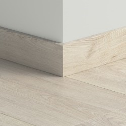 Плинтус МДФ Pergo Дуб Деревенский Светлый PGVSK40095 2400×58×12