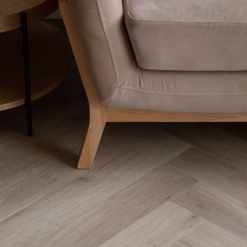Кварцвиниловый SPC ламинат Vinilam Vinilpol Herringbone Паркет Палладио 9944 венгерская елка 762×127×7
