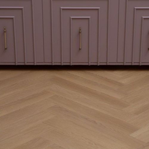 Кварцвиниловый SPC ламинат Vinilam Vinilpol Herringbone Паркет Васко да Гама 9922 венгерская елка 762×127×7