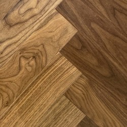 Инженерная доска Missouri Орех американский селект шелковисто-матовый УФ-лак 580×120×16 венгерская елка