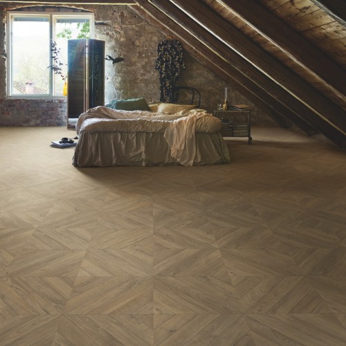 Ламинат Pergo Chevron 12 pro Дуб оливково-коричневый L1254-04165 французская елка 1200×396×12