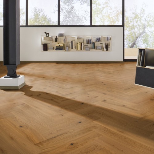 Паркетная доска Meister PS 500 Residence Дуб витал лак 8377 елка 710×142×13 Паркетная доска Meister PS 500 Residence Дуб витал лак 8377 елка 710×142×13