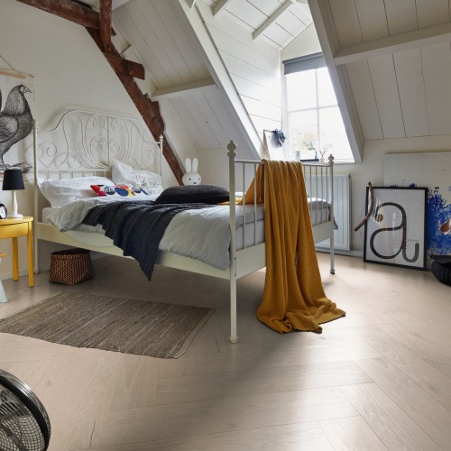 Паркетная доска Meister PS 500 Residence Дуб витал Белоснежный 8803 елка 710×142×13 Паркетная доска Meister PS 500 Residence Дуб витал Белоснежный 8803 елка 710×142×13