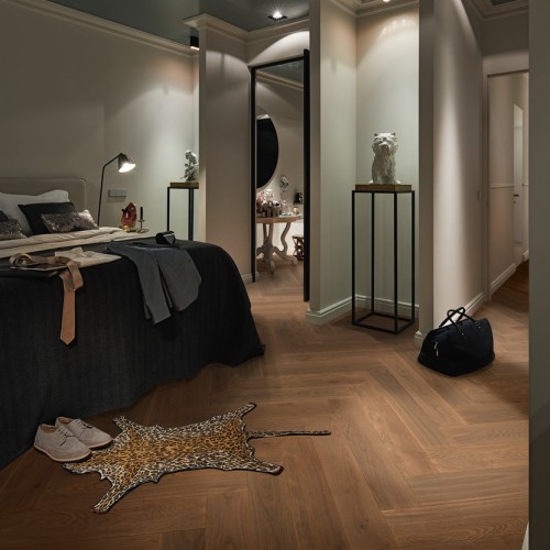 Паркетная доска Meister PS 500 Residence Дуб витал Приглушенный 8813 елка 710×142×13 Паркетная доска Meister PS 500 Residence Дуб витал Приглушенный 8813 елка 710×142×13